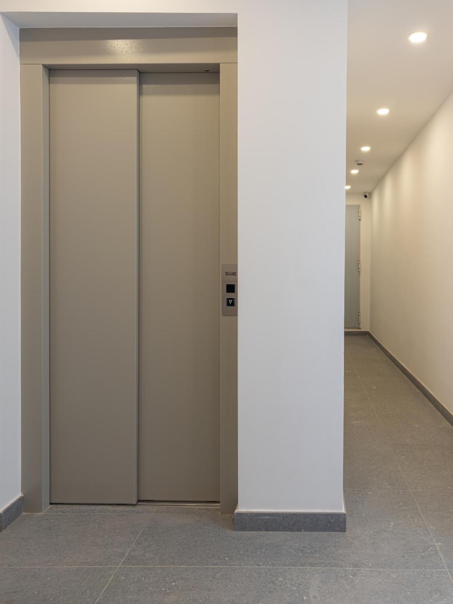 Stay U-Nique Apartments Albeniz Bcn Οσπιταλέτ ντε Λιοβρεγάτ Εξωτερικό φωτογραφία